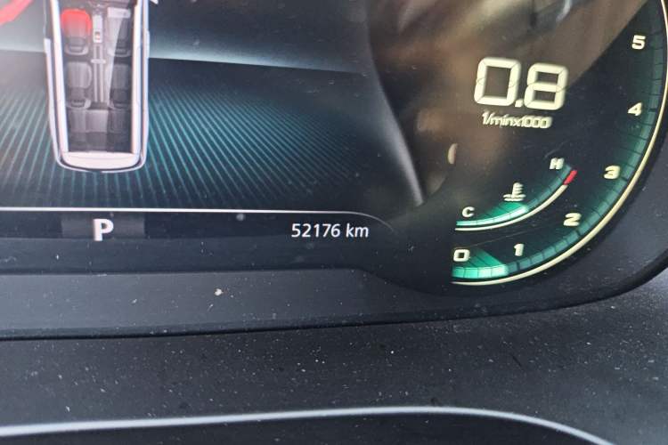 Used Roewe iMAX8 2022 400TGI Flagship Edition
