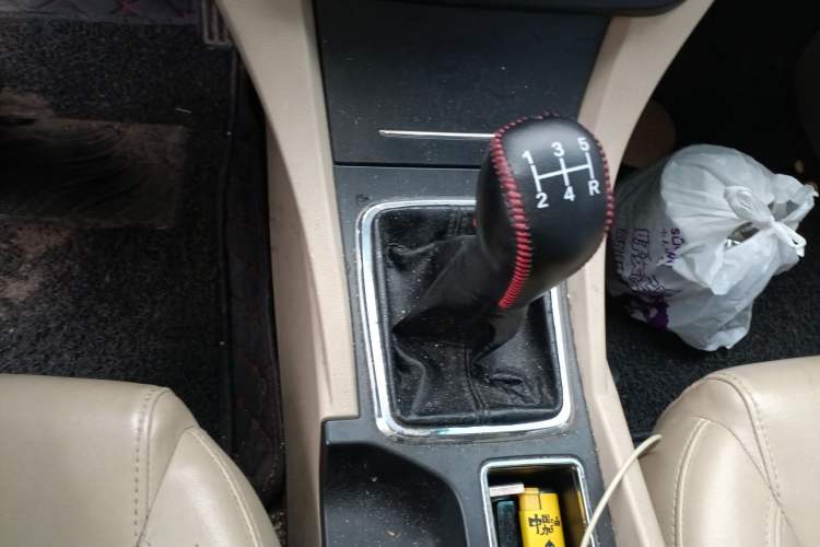 Used Geely Auto Emgrand 2017 Sedan Million Edition 1.5L Manual Luxury Model