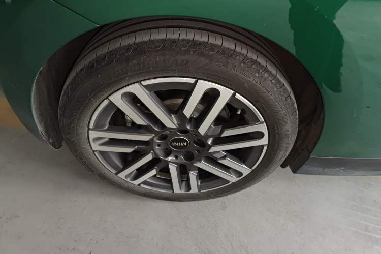 Used MINI Electric MINI COOPER 2024 456km COOPER E Classic Edition