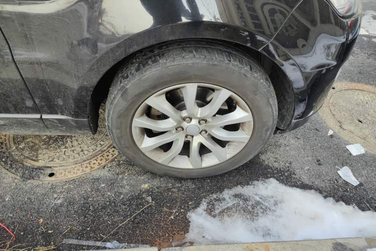 Used Land Rover Range Sport 2014 3.0 SC V6 HSE Right Front Wheel Hub