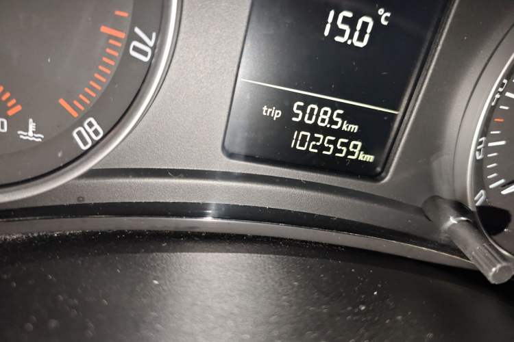 Used Skoda Octavia 2013 1.6L Fifth Anniversary Limited Edition
