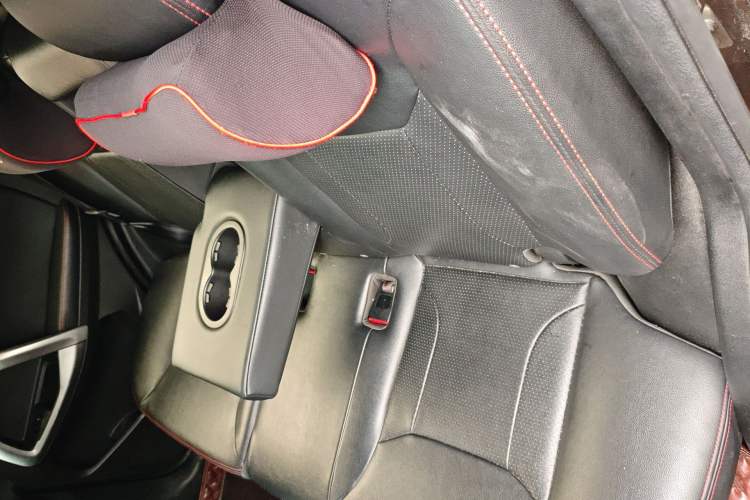 Used Chery Tiggo 5 2014 2.0L CVT Joyful Edition Left Rear Seat