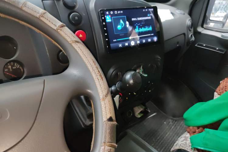 Used Iveco Turin 2009 2.5T-A32 Base Version