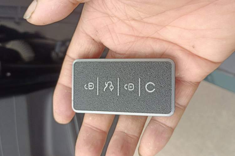 Used Chery Tiggo 8 PRO New Energy 2023 Champion Edition 1.5T 100km Glory Version Vehicle Key