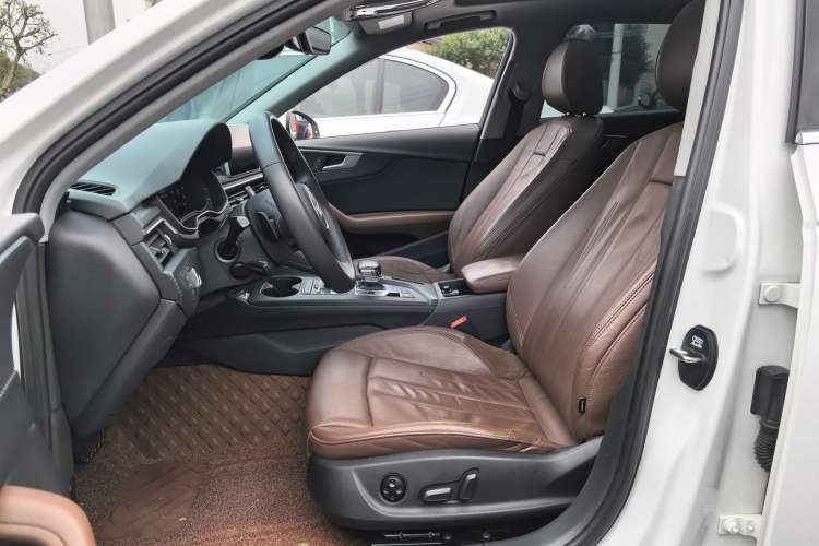 Used Audi A4L 2018 30th Anniversary Edition 40 TFSI Fashion Model