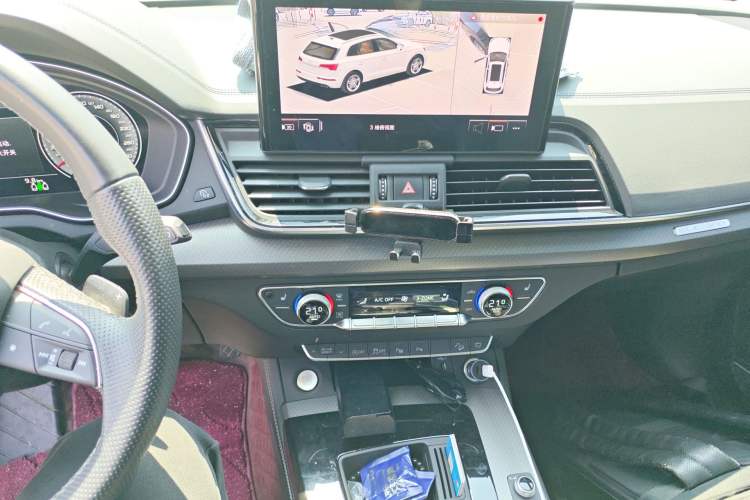 Used Audi Q5L 2022 45T Luxury Dynamic Model
