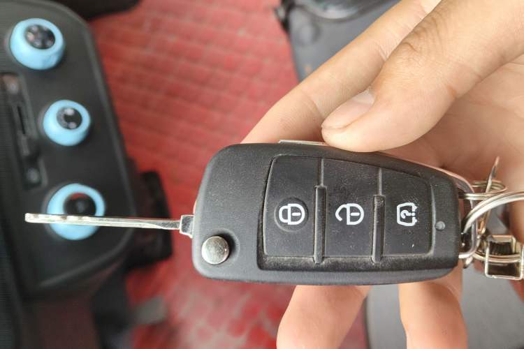 Used Jinbei E6 2026 Model, Standard Version, Long Roof, 6 Seats