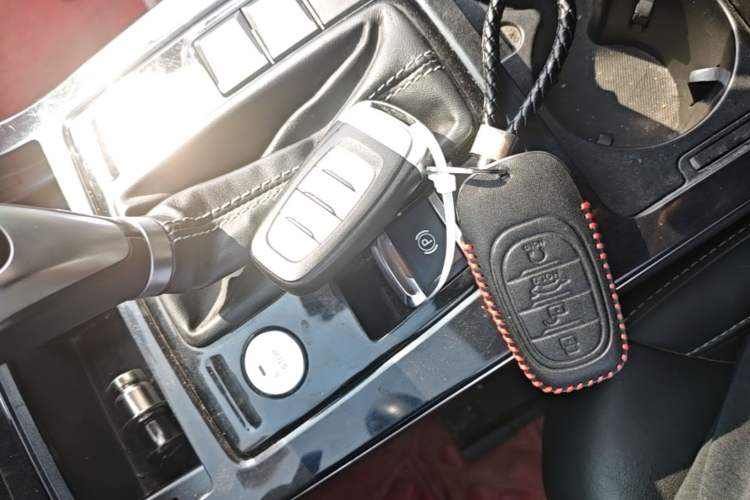 Used Hongqi H5 2019 30TD Dynamic Edition
