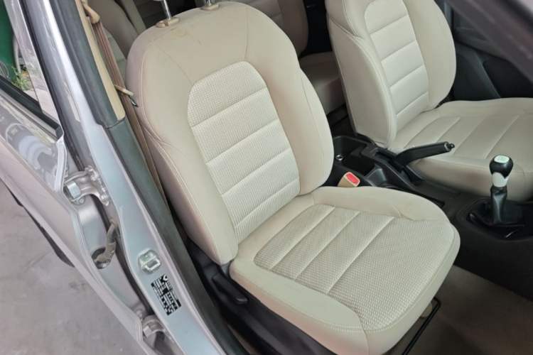 Used Wuling Hongguang 2018 1.5L S Standard Version L2B
