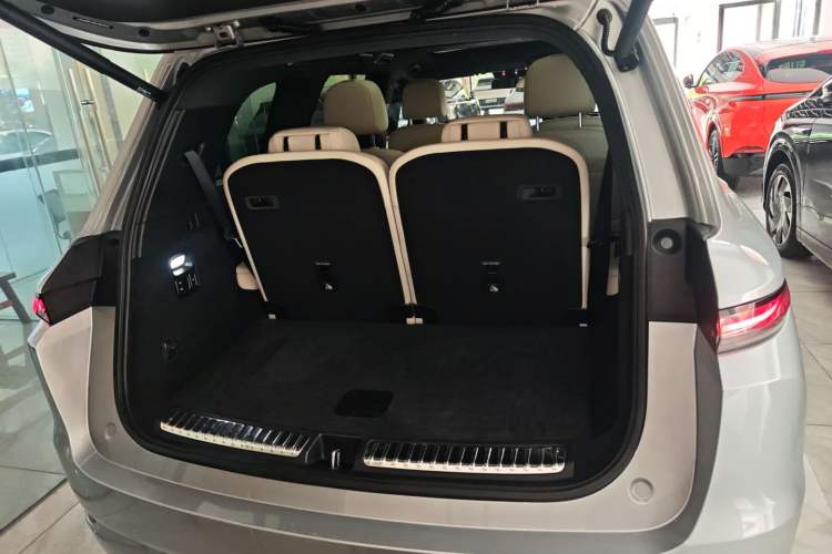 Used Li Auto L9 2022 Max model Trunk