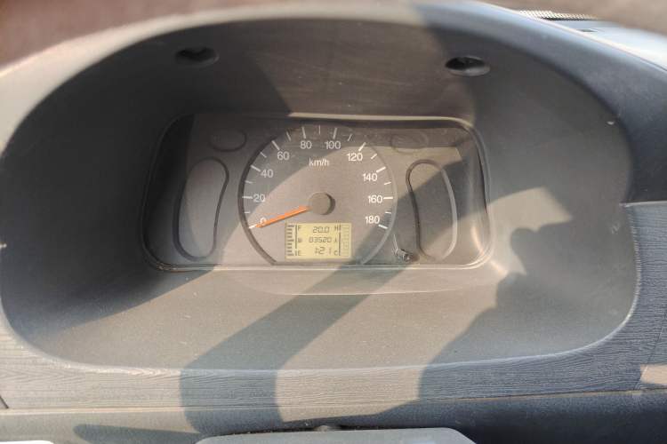 Used Wuling Zhiguang 2010 1.0L Base Version