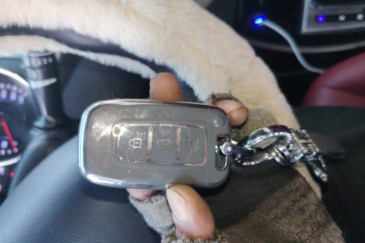 Used Hyundai Elantra (5th Generation / Langdong) 2013 1.6L Automatic Leading Model Vehicle Key