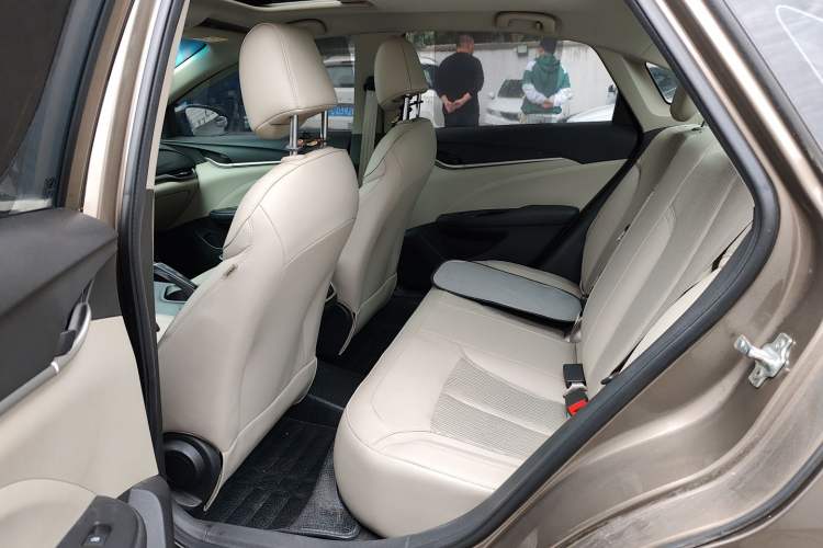 Used Buick GT 2017 15N Automatic Elite Version
