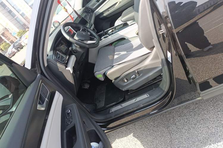 Used Volkswagen Teramont 2022 330TSI Two-Wheel-Drive Luxury Edition
