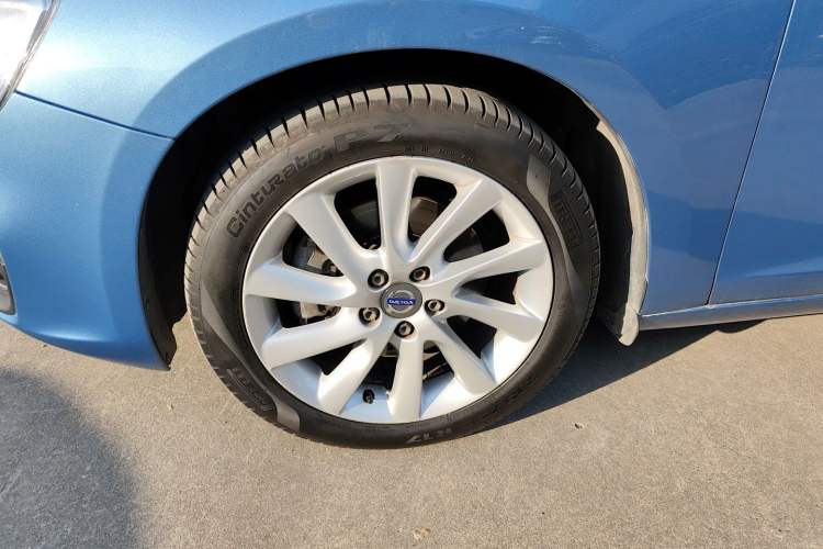 Used Volvo V60 2016 T5 Zhiyi Edition