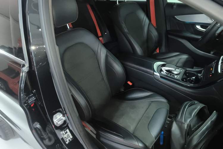 Used Mercedes-Benz GLC Coupe AMG 2017 AMG GLC 43 4MATIC Coupe SUV Right Front Seat