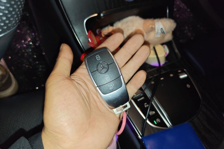 Used Mercedes-Benz C-Class 2021 C 260 L Sport Edition Star Collection Vehicle Key