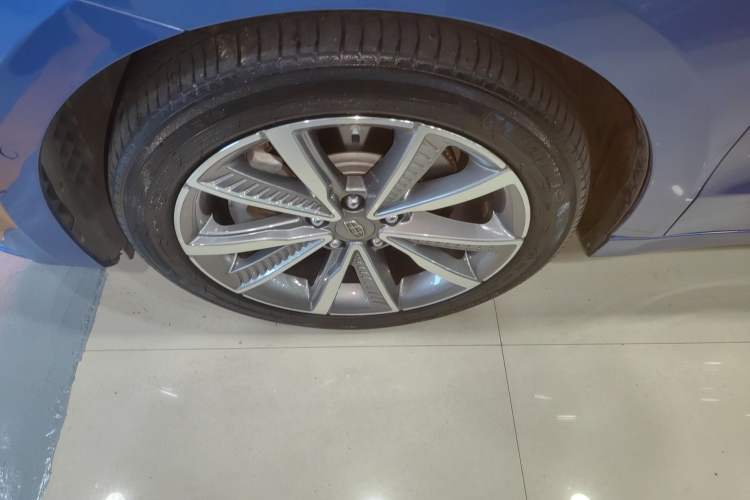 Used Geely Auto Emgrand GT New Energy 2018 1.5T PHEV Yao Ling Edition Exterior 1