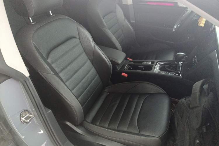 Used Volkswagen FAW-Volkswagen CC 2023 380TSI Striking Edition