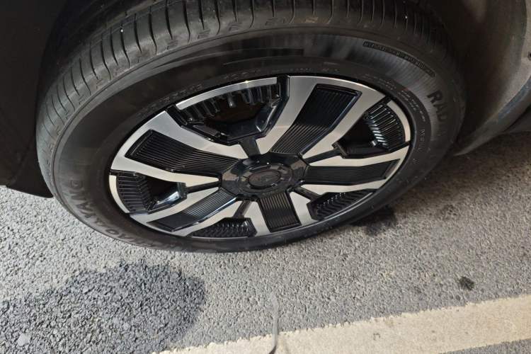 Used iCAR 03 2024 501km Four-wheel Drive Long-range Intelligent Driving Edition