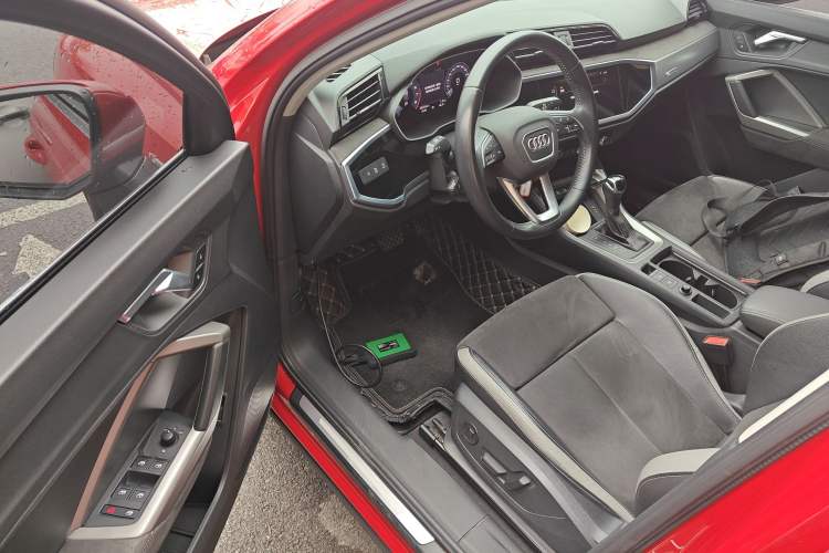 Used Audi Q3 2021 35 TFSI Progressive Dynamic Edition