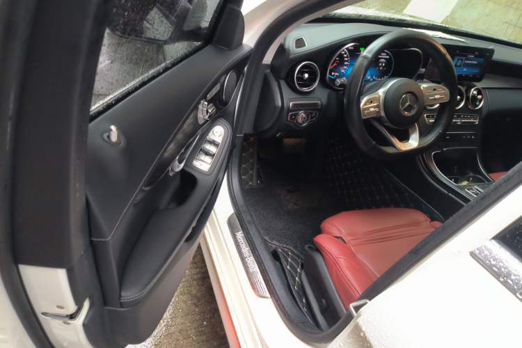 Used Mercedes-Benz C-Class 2020 C 260 L Sport Edition Driver Seat