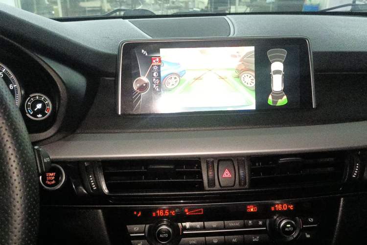 Used BMW X5 2017 xDrive35i Middle East Audio And AC Panel