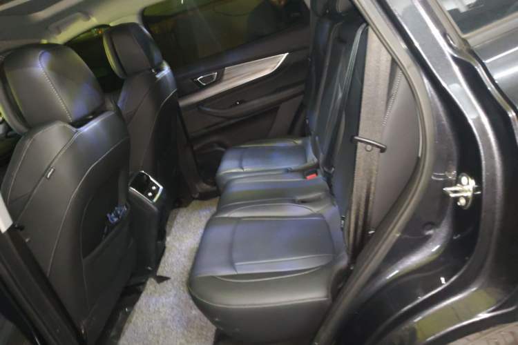 Used Chery Tiggo 8 PLUS 2022 290TGDI DCT Haoting Edition+