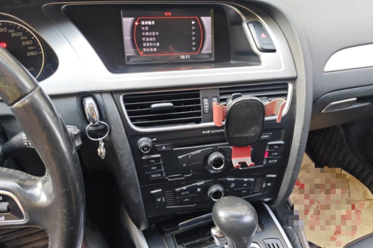 Used Audi A4L 2012 2.0 TFSI automatic standard version