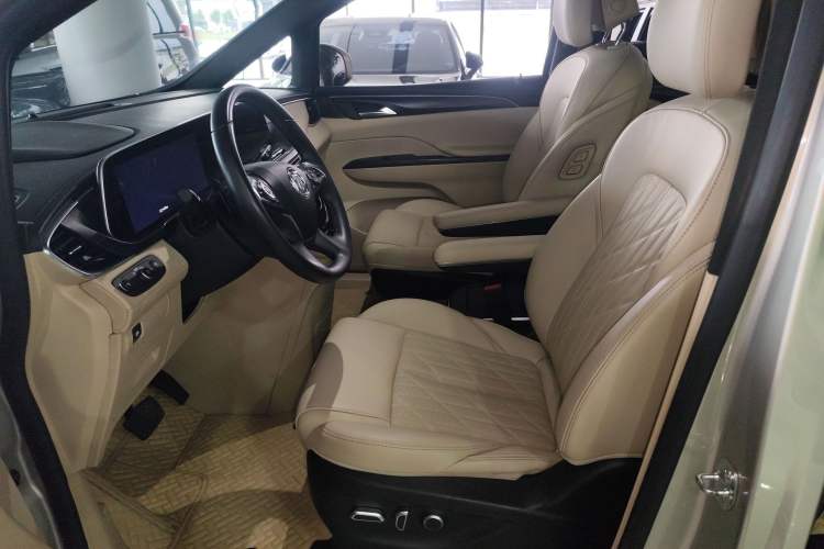 Used Buick GL8 2022 ES Land Cruiser 653T Luxury Model Left Front Seat