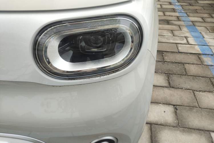Used Wuling Hongguang MINIEV 2024 3rd Generation 215km Youth Edition Left Front Headlight