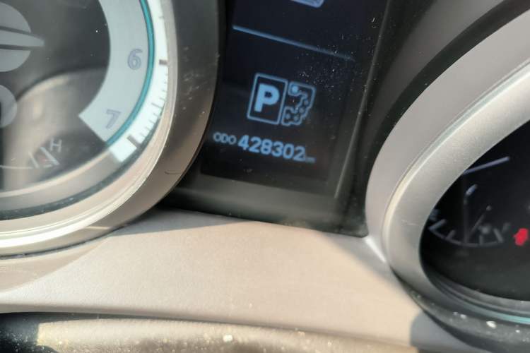 Used Toyota Prado 2010 4.0L Automatic TX-L
