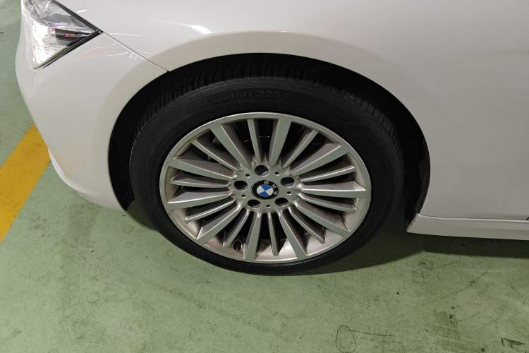 Used BMW 3 Series 2018 320Li Fashion Model
