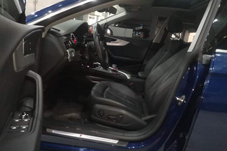 Used Audi A5 2017 Sportback 40 TFSI Fashion Model