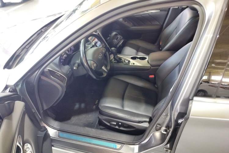 Used Infiniti Q50L 2016 2.0T Enjoyment Edition