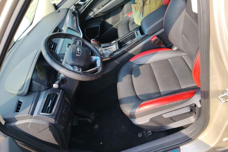 Used Geely Auto Emgrand GS 2020 1.4T CVT Ya
