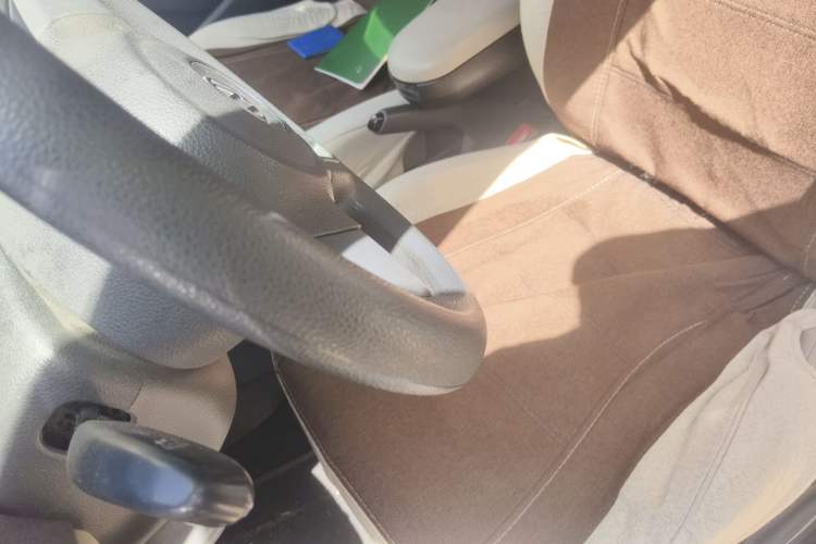 Used Volkswagen Polo 2013 1.4L Automatic Comfort Edition Left Front Seat