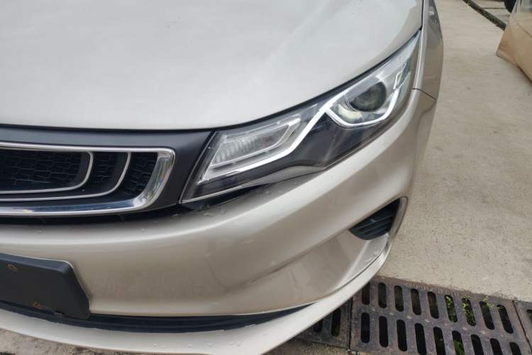 Used Geely Auto Emgrand GL 2018 1.8L DCT Elite Smart Connectivity Version Left Front Headlight