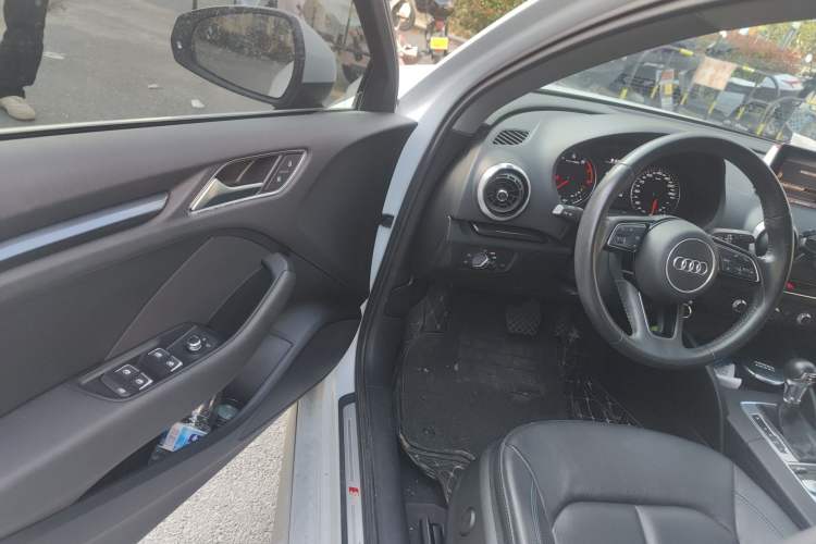 Used Audi A3 2018 30th Anniversary Edition Limousine 35 TFSI Fashion Model
