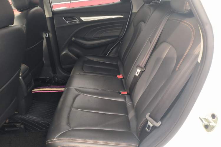 Used Roewe RX3 2021 PRO 1.6L Manual Flagship Model Left Rear Seat