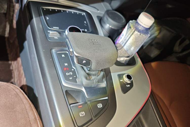 Used Audi Q7 New Energy 2019 55 e-tron
