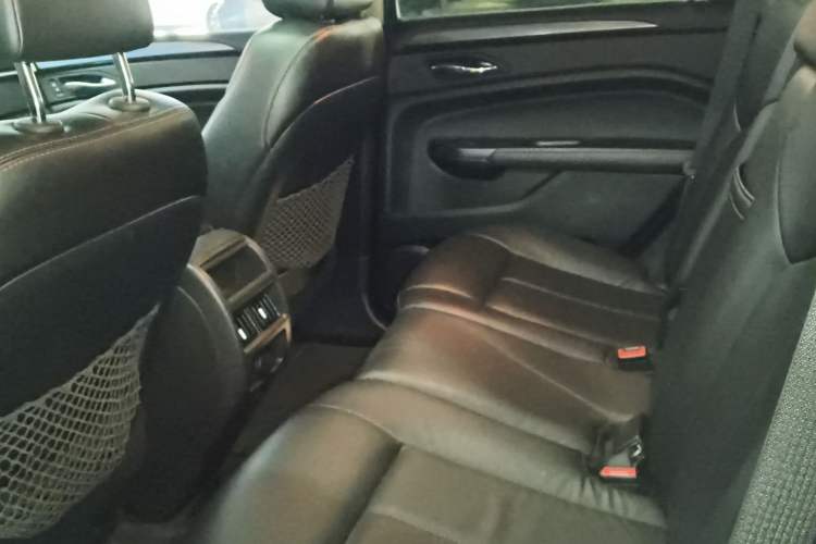 Used Cadillac SRX 2014 3.0L Comfort Model
