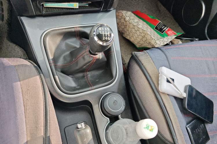 Used Haval H5 Classic 2013 Zhizun Edition 2.0T Manual 4x4 Progressive Model
