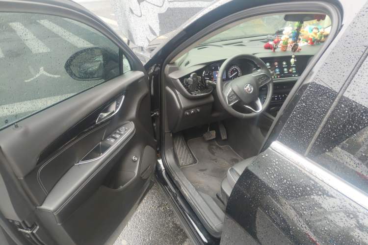 Used Buick Envision 2023 Encore S 552T Two-Wheel Drive Luxury Model