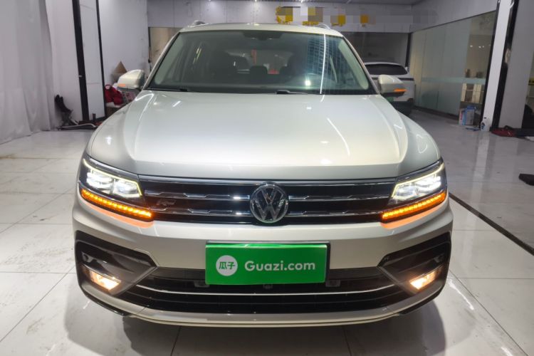 Used Volkswagen Tiguan L 2019 Restyled 330TSI Automatic Two-Wheel Drive R-Line Flagship Version China VI Standard