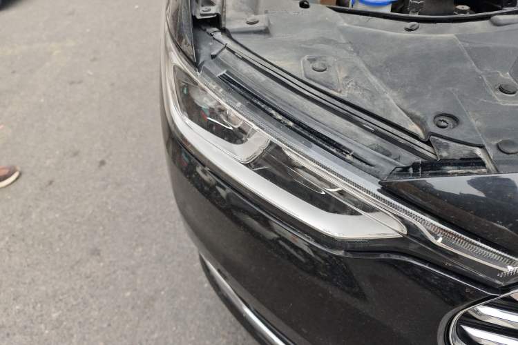 Used Ford Taurus 2019 EcoBoost 245 Premium Edition Right Front Headlight