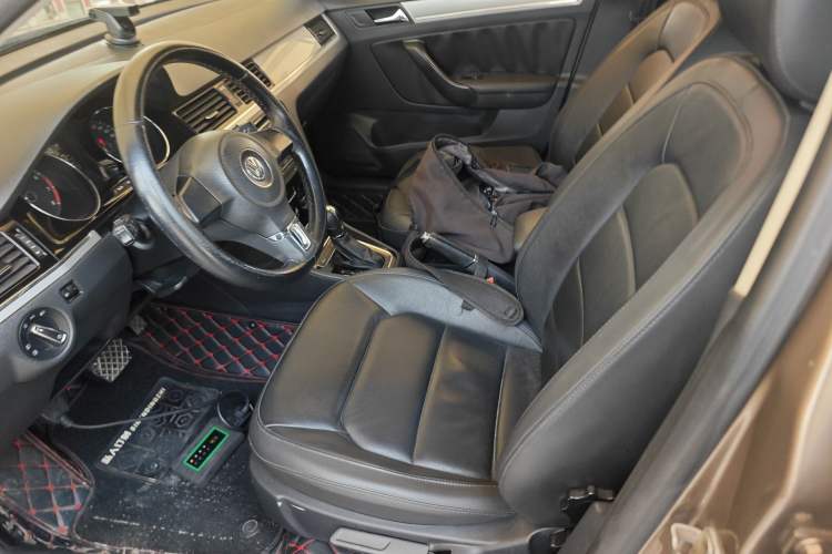 Used Volkswagen Bora 2014 1.6L Automatic Comfort Model Left Front Seat