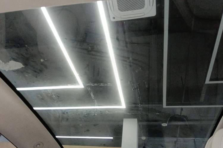 Used Hima Luxeed R7 2025 Range-Extended Version 251 km Max Headliner