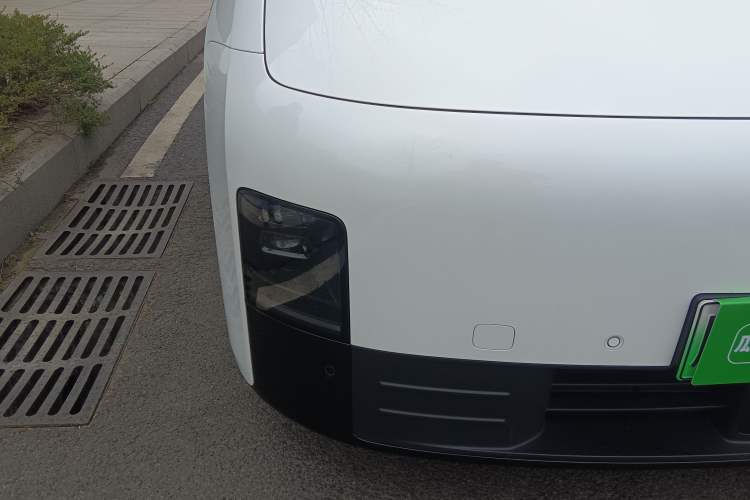 Used Li Auto MEGA 2025 Home Family Special Edition