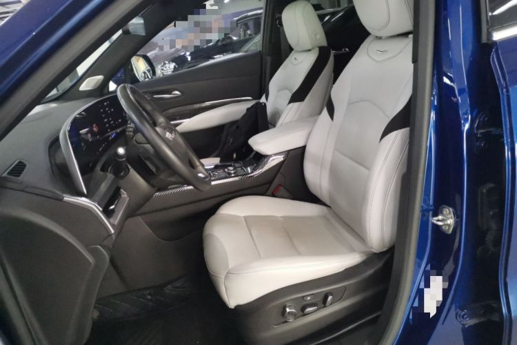 Used Cadillac XT4 2024 28T Two-Wheel-Drive Prestige Version Left Front Seat